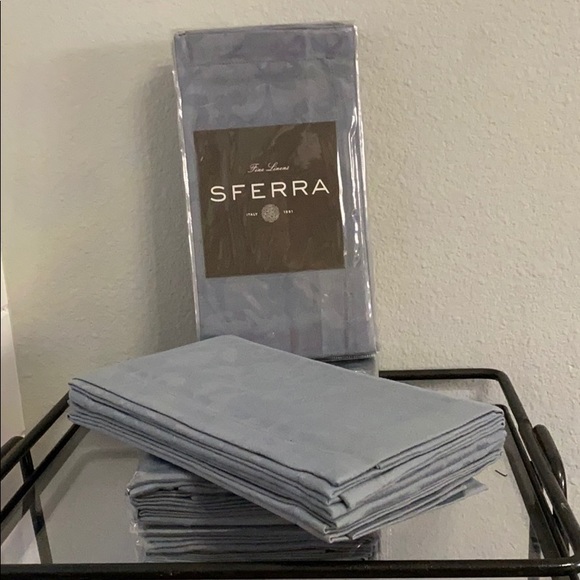 Sferra Orchard Dinner Napkins - Picture 2 of 3